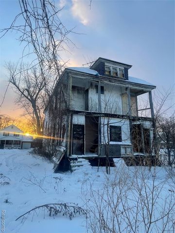 4160 Crane Street, Detroit, MI 48214