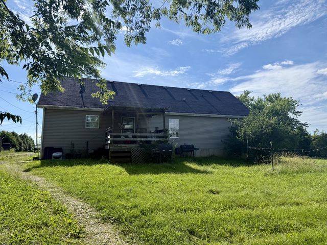 11317 S Windrow Rd, Rockvale, TN 37153