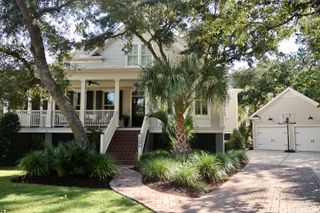 396 Evian Way, Mount Pleasant, SC 29464