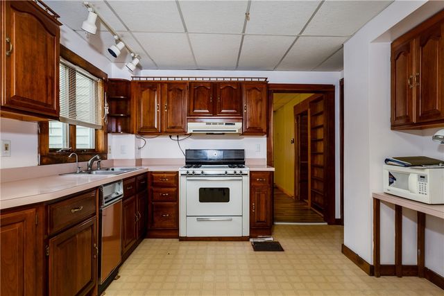 254 South Avenue, Elmira City, NY 14904