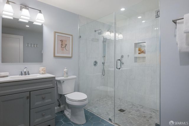 1587 22nd Avenue, San Francisco, CA 94122