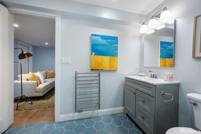 1587 22nd Avenue, San Francisco, CA 94122