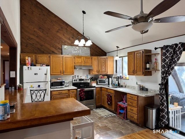 17 Robin Drive, Barkhamsted, CT 06063