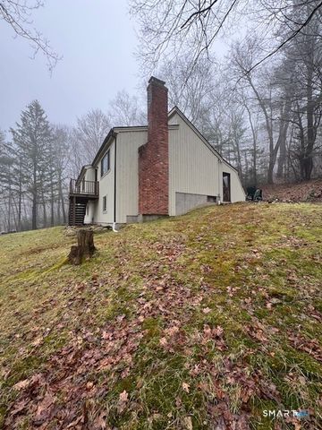 17 Robin Drive, Barkhamsted, CT 06063