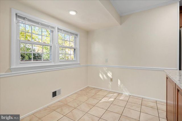 3026 BATTERSEA LN, Alexandria, VA 22309