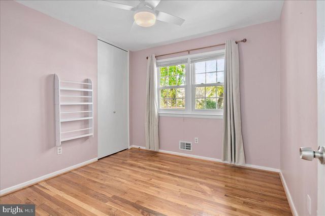 3026 BATTERSEA LN, Alexandria, VA 22309