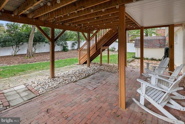 3026 BATTERSEA LN, Alexandria, VA 22309