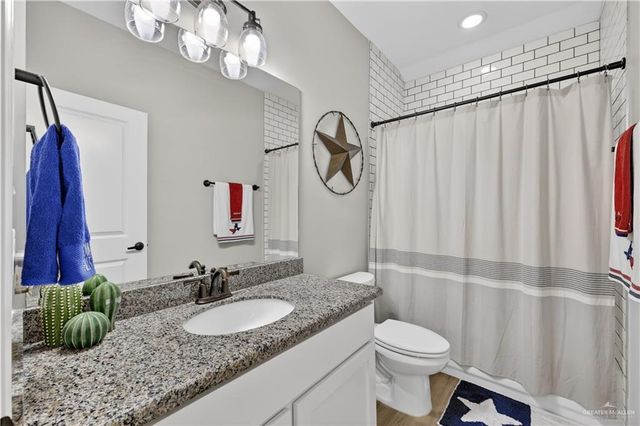 6313 Cascada Bend Road, Mcallen, TX 78504