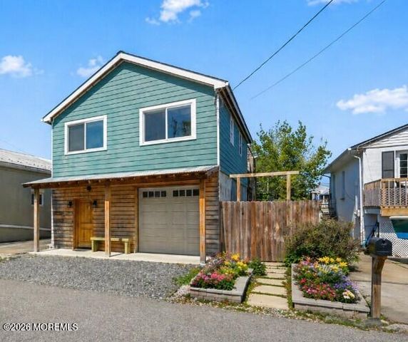30 S 2nd Street, Highlands, NJ 07732