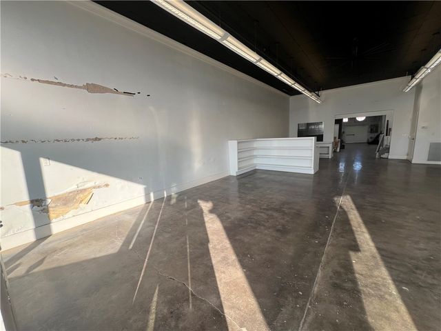 105 Spring Street, Springdale, AR 72764