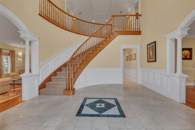 199 Hirst Road, Briarcliff Manor, NY 10510