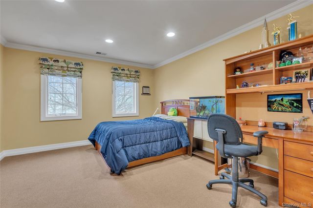 199 Hirst Road, Briarcliff Manor, NY 10510