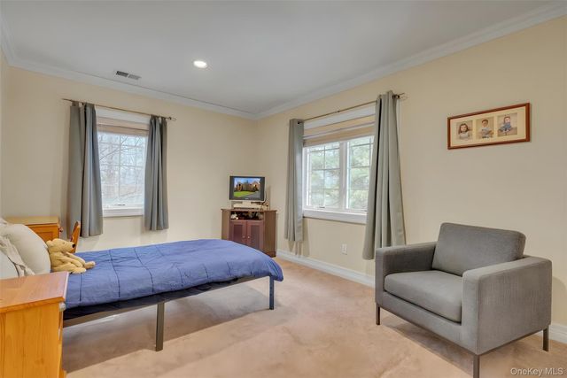 199 Hirst Road, Briarcliff Manor, NY 10510