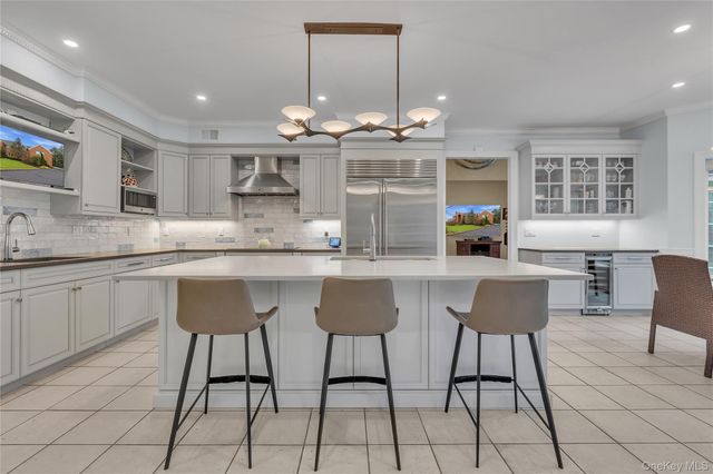 199 Hirst Road, Briarcliff Manor, NY 10510