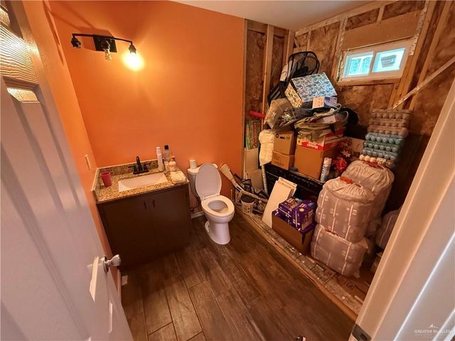 611 N Keralum Avenue, Mission, TX 78572