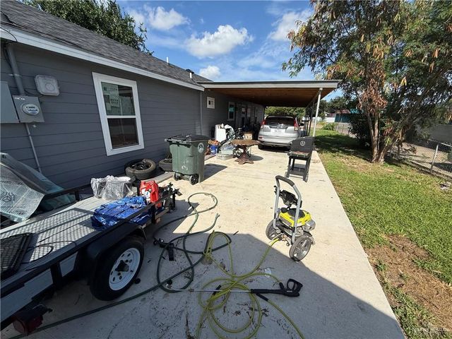611 N Keralum Avenue, Mission, TX 78572