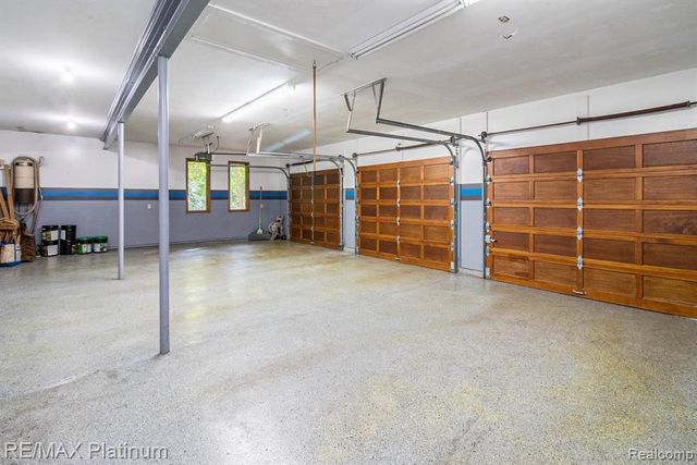 4352 Fenton Road, Hartland, MI 48353