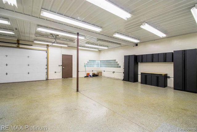 4352 Fenton Road, Hartland, MI 48353