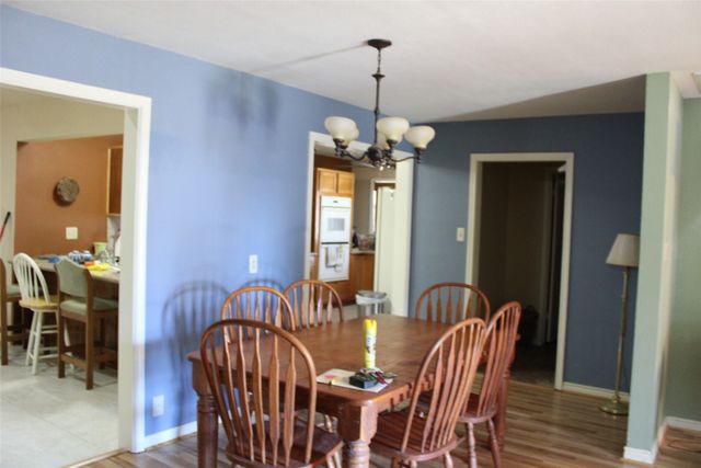 2103 Wildwood Way, Tool, TX 75143