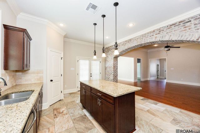 15228 Ravello Ct, Prairieville, LA 70769