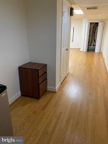 311 WASHINGTON ST N #1L, Alexandria, VA 22314