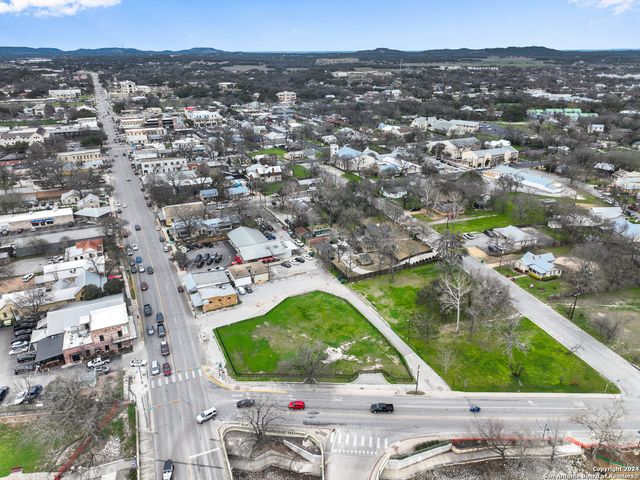 115 PECAN ST, Boerne, TX 78006