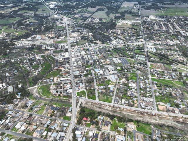 115 PECAN ST, Boerne, TX 78006