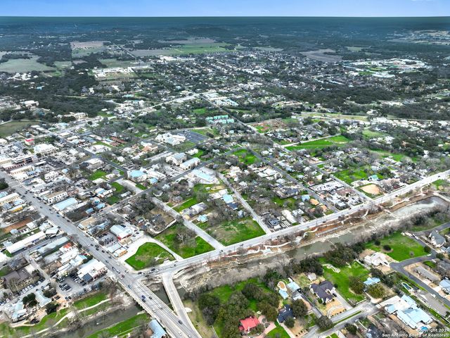 115 PECAN ST, Boerne, TX 78006