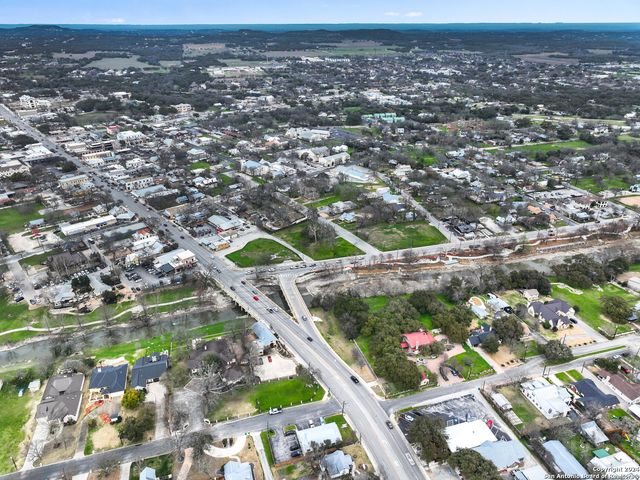 115 PECAN ST, Boerne, TX 78006