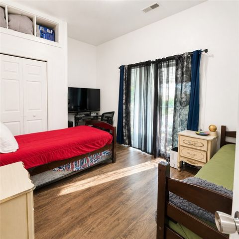 1008 N D Street, Rogers, AR 72756