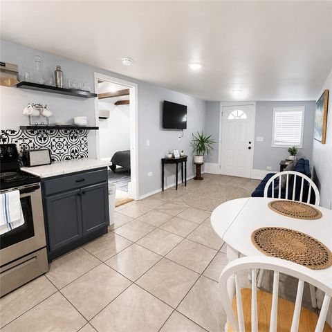 1008 N D Street, Rogers, AR 72756