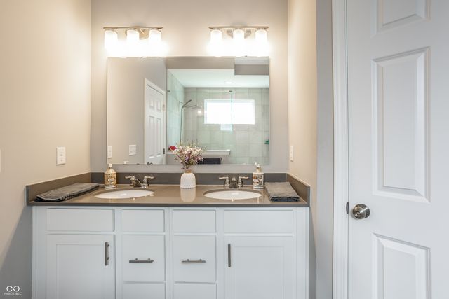 11485 Flynn Place, Noblesville, IN 46060