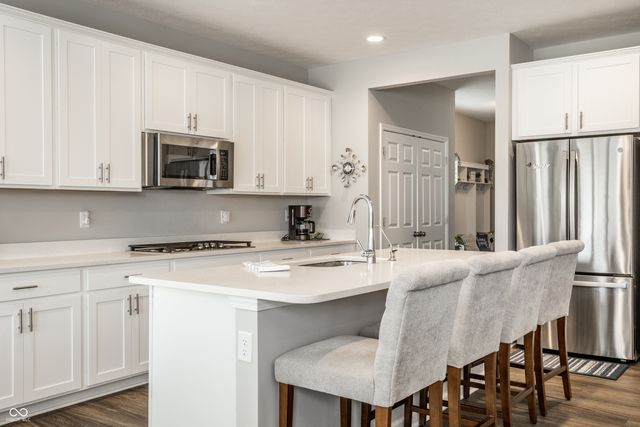 11485 Flynn Place, Noblesville, IN 46060