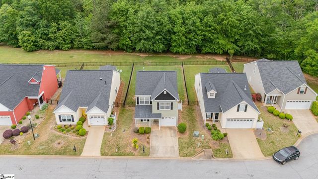 137 Pin Oak Court, Easley, SC 29642
