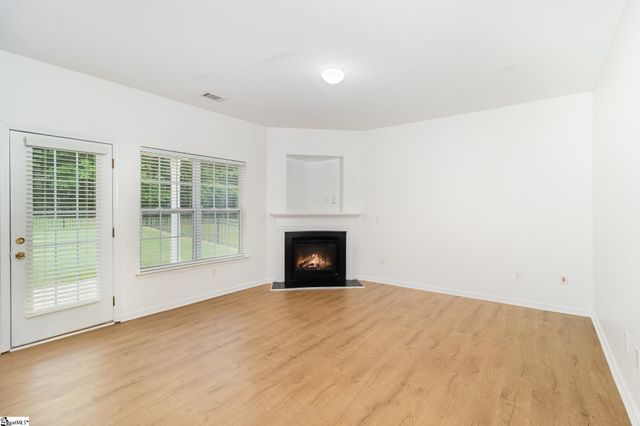137 Pin Oak Court, Easley, SC 29642