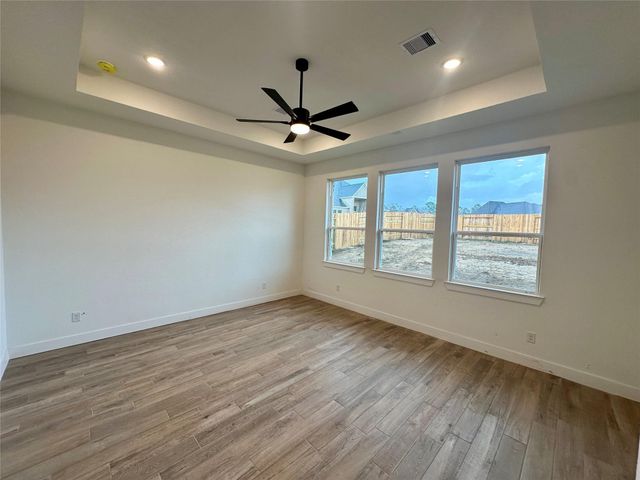 618 Gunner Drive, Montgomery, TX 77316