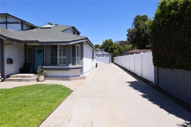 633 N Orange Street, Orange, CA 92867