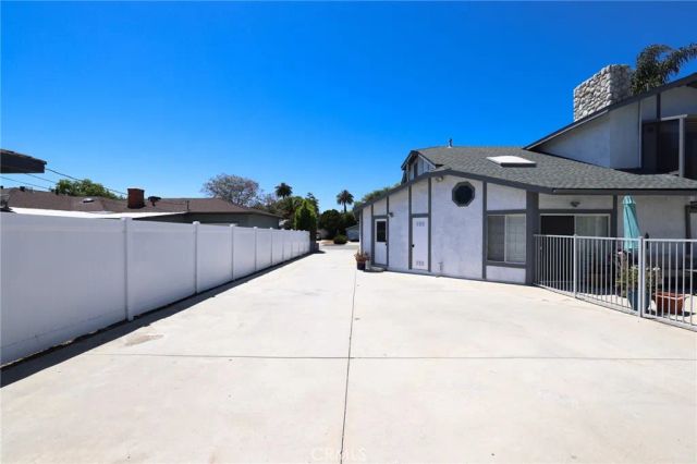 633 N Orange Street, Orange, CA 92867