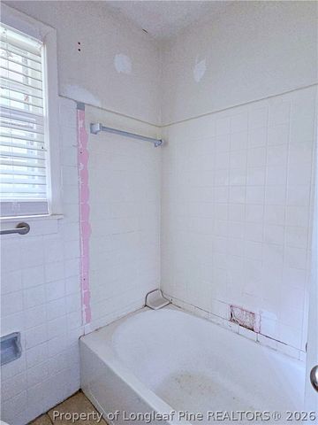 1814 Wayne Lane, Fayetteville, NC 28304