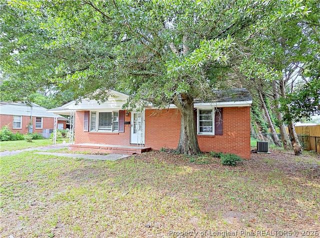 1814 Wayne Lane, Fayetteville, NC 28304