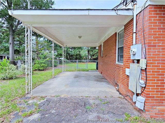 1814 Wayne Lane, Fayetteville, NC 28304