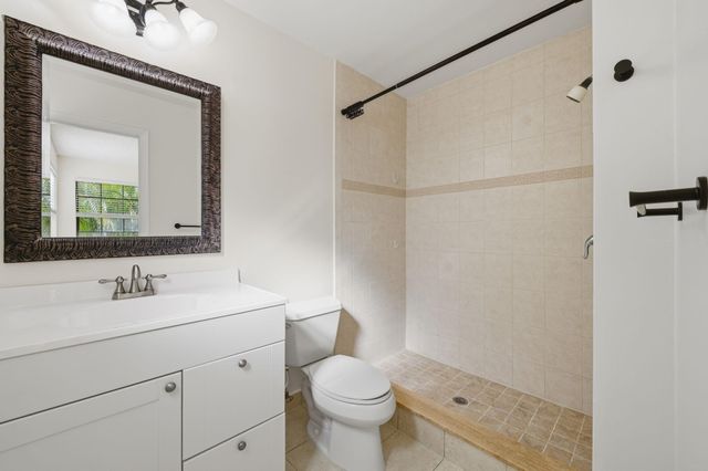 454 Westree Lane, Plantation, FL 33324