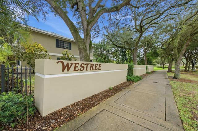 454 Westree Lane, Plantation, FL 33324
