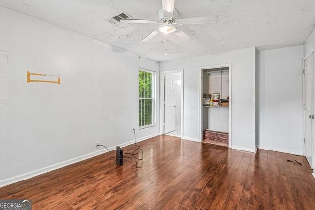 638 Waynes Court SE, Atlanta, GA 30354