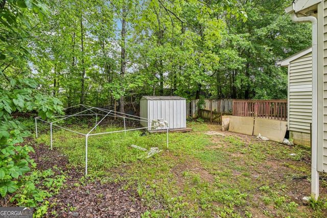 638 Waynes Court SE, Atlanta, GA 30354