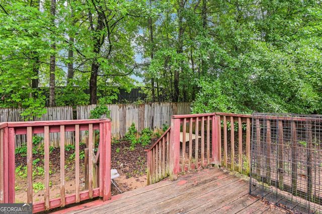 638 Waynes Court SE, Atlanta, GA 30354
