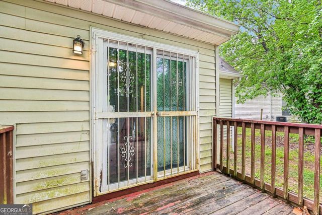 638 Waynes Court SE, Atlanta, GA 30354