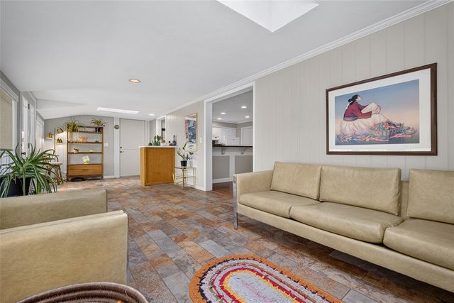 2757 Walnut Road, Norman, OK 73072