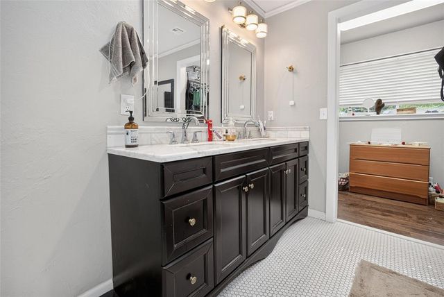 2757 Walnut Road, Norman, OK 73072