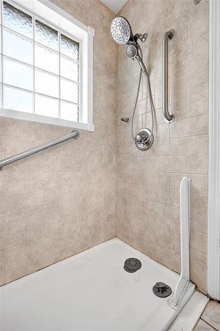 2757 Walnut Road, Norman, OK 73072